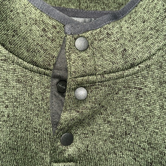 Eddie Bauer Mens Heavyweight Radiator Fleece Quarter Snap Pullover - Picture 4 of 8